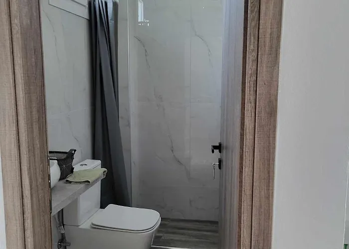 Panos 公寓 卡泰里尼